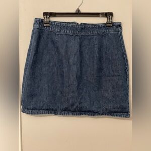 Old Navy Women’s Jean Skirt, Size 6